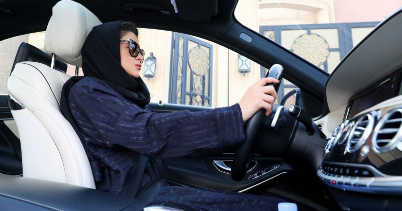 Apa Yang Bisa dan Tidak Bisa Dilakukan Wanita di Arab Saudi